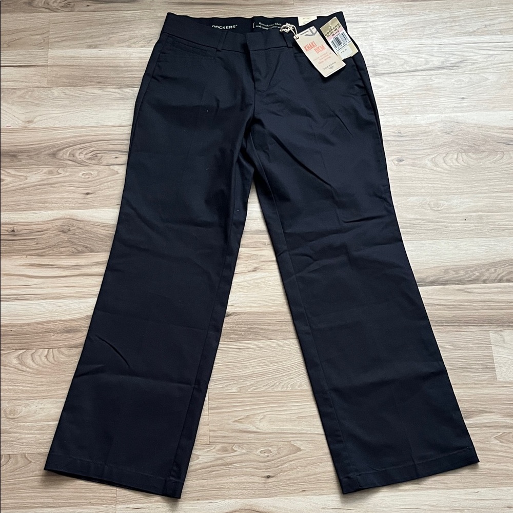 Dockers Women's Dark Navy Flare Jeans Size 10 NWT